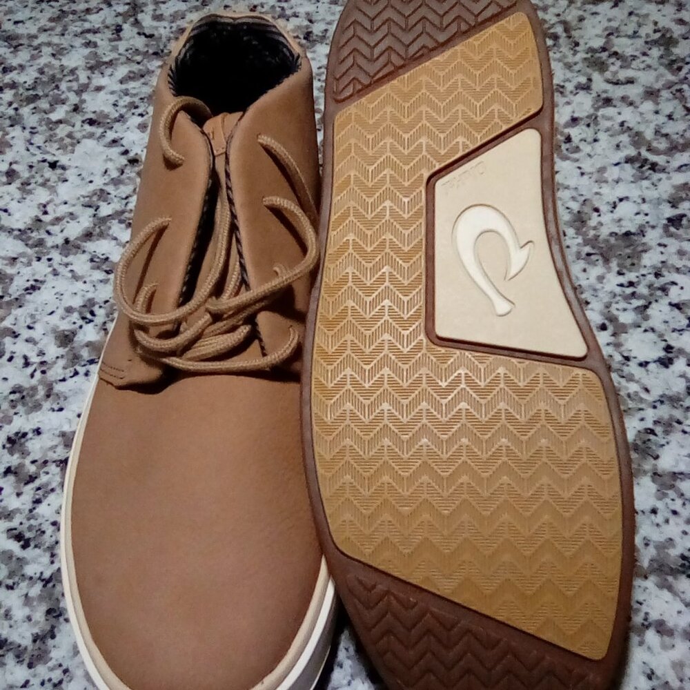 OluKai Water Resistance Ankle cut boots - Picture 4 of 10